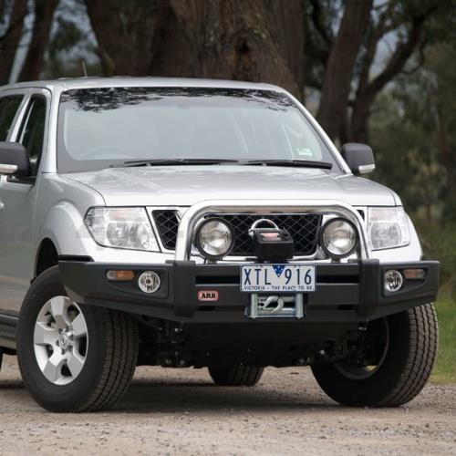 Бампер передний ARB Sahara Nissan Navara D40