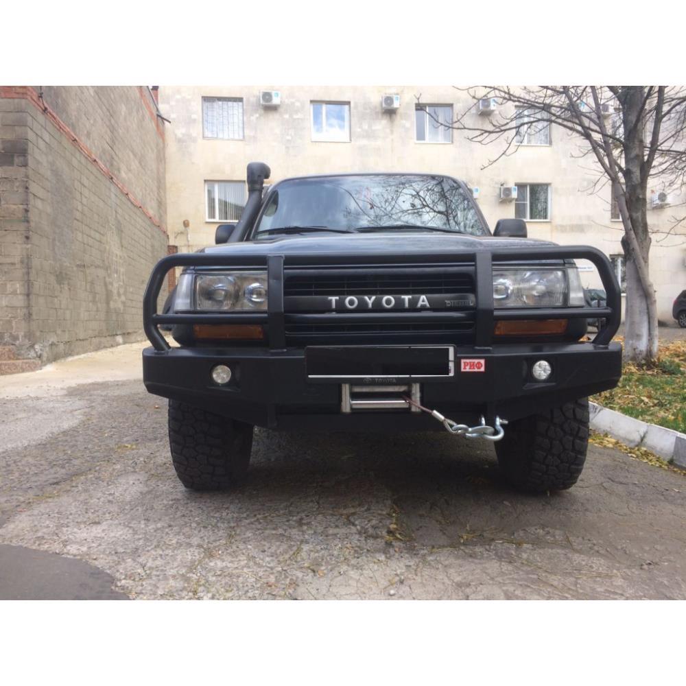 Бампер РИФ передний Toyota Land Cruiser 100 до 2002 с доп. фарами и защитной дугой