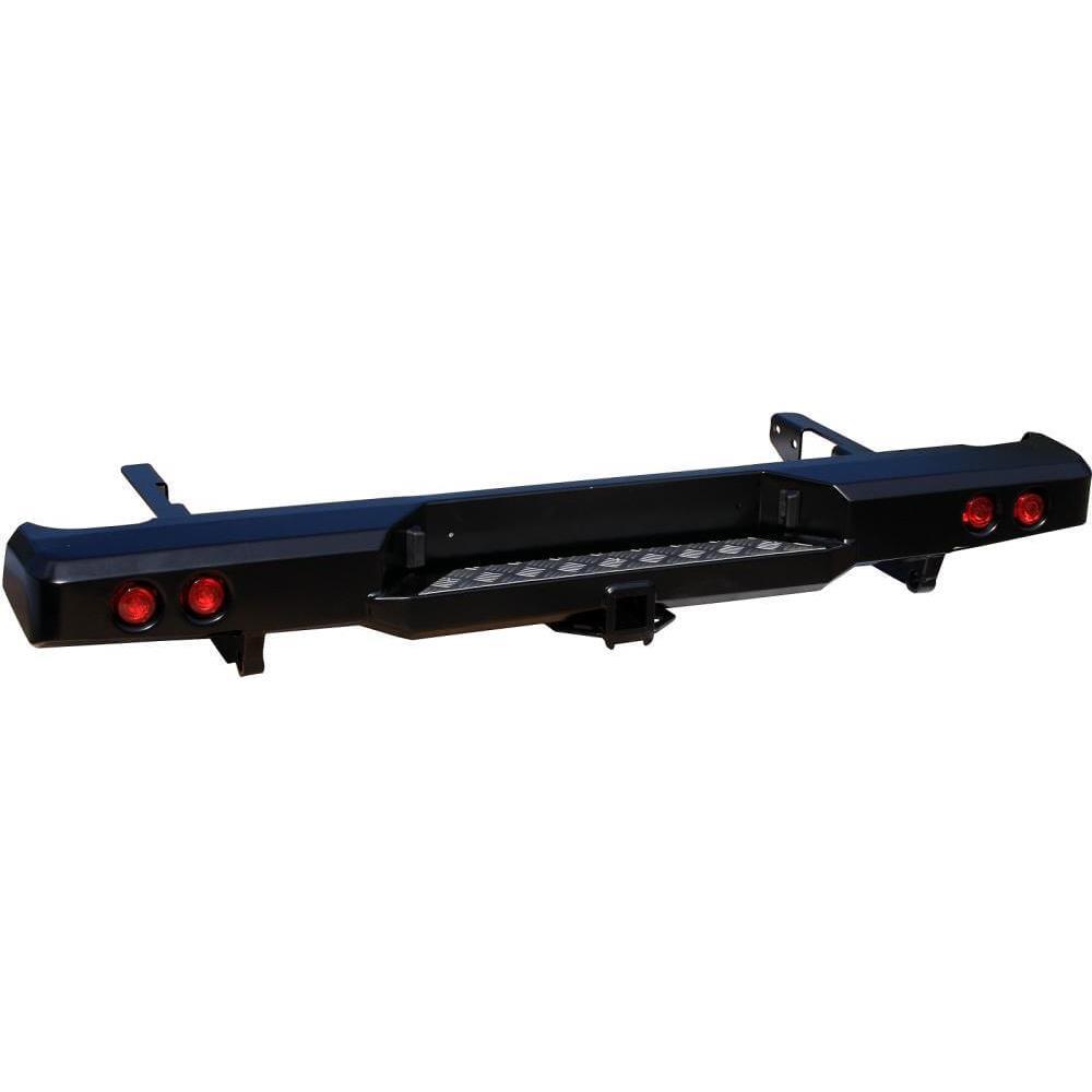 Бампер РИФ задний Toyota Hilux 2005-2014 с квадратом под фаркоп и фонарями