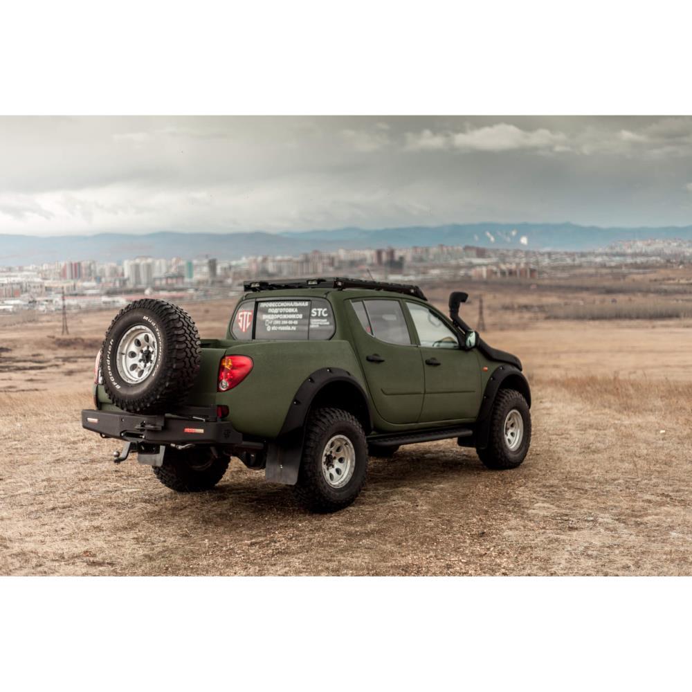 Бампер силовой задний Mitsubishi L200 2006-2015 с площадкой под лебедку