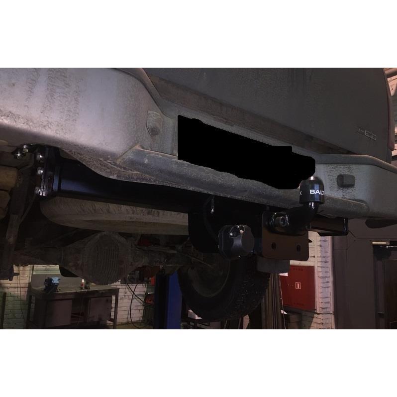 Фаркоп для Navara с 2010 по н.в.