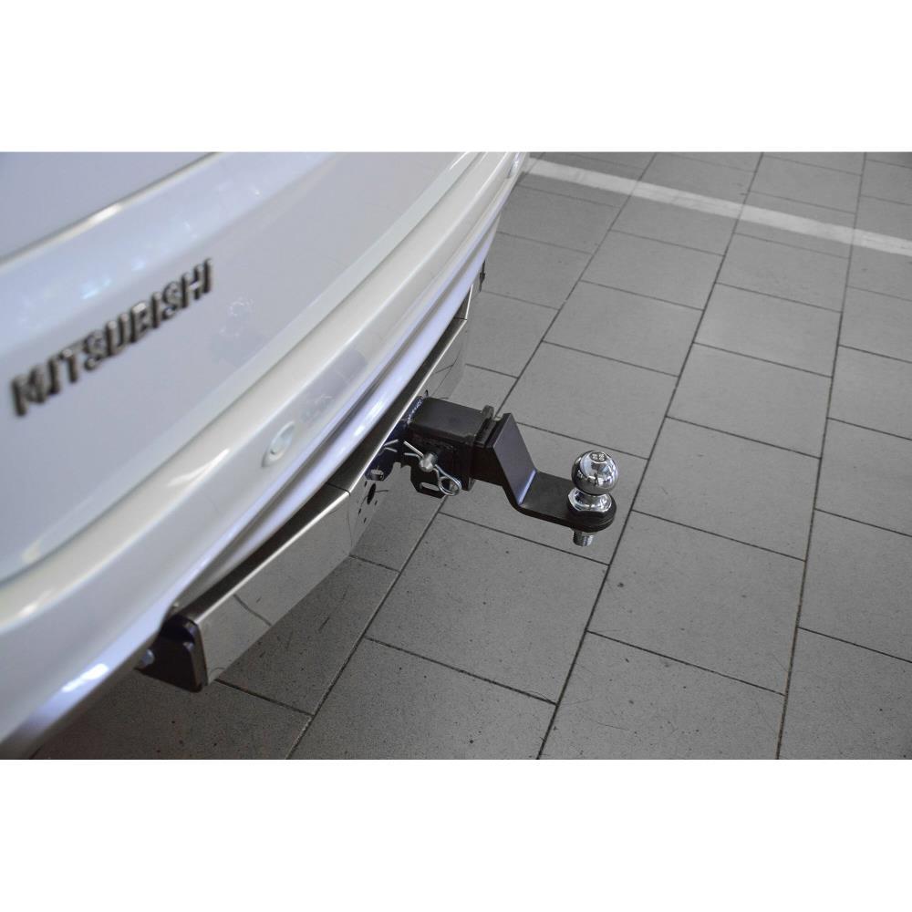 Фаркоп MITSUBISHI Pajero Sport с 2016 - съемный квадрат