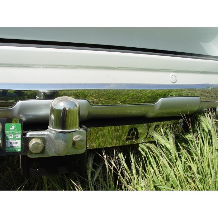 Фаркоп с нержавеющей пластиной TOYOTA PRADO (J120/J150) (2002-2009/ 2009-...)
