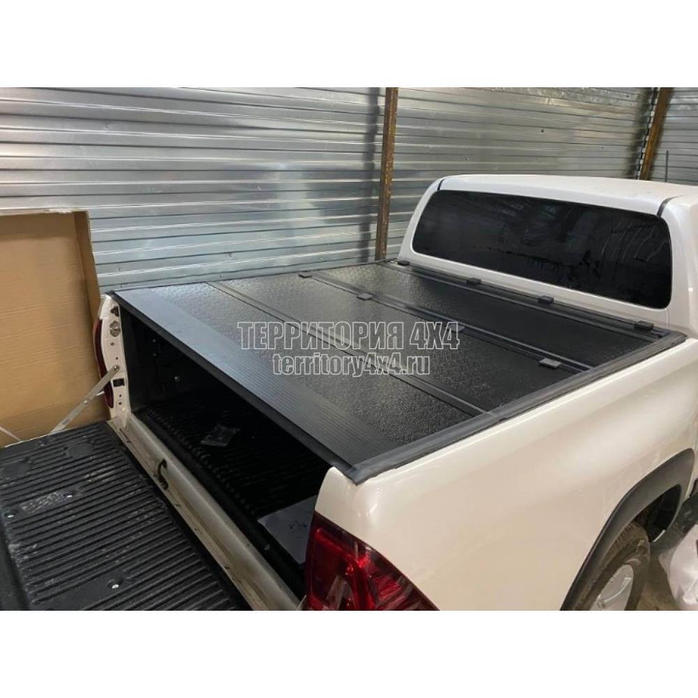 Крышка алюминиевая четырехсекционная Winbo на Toyota Hilux Revo (2015-2021)