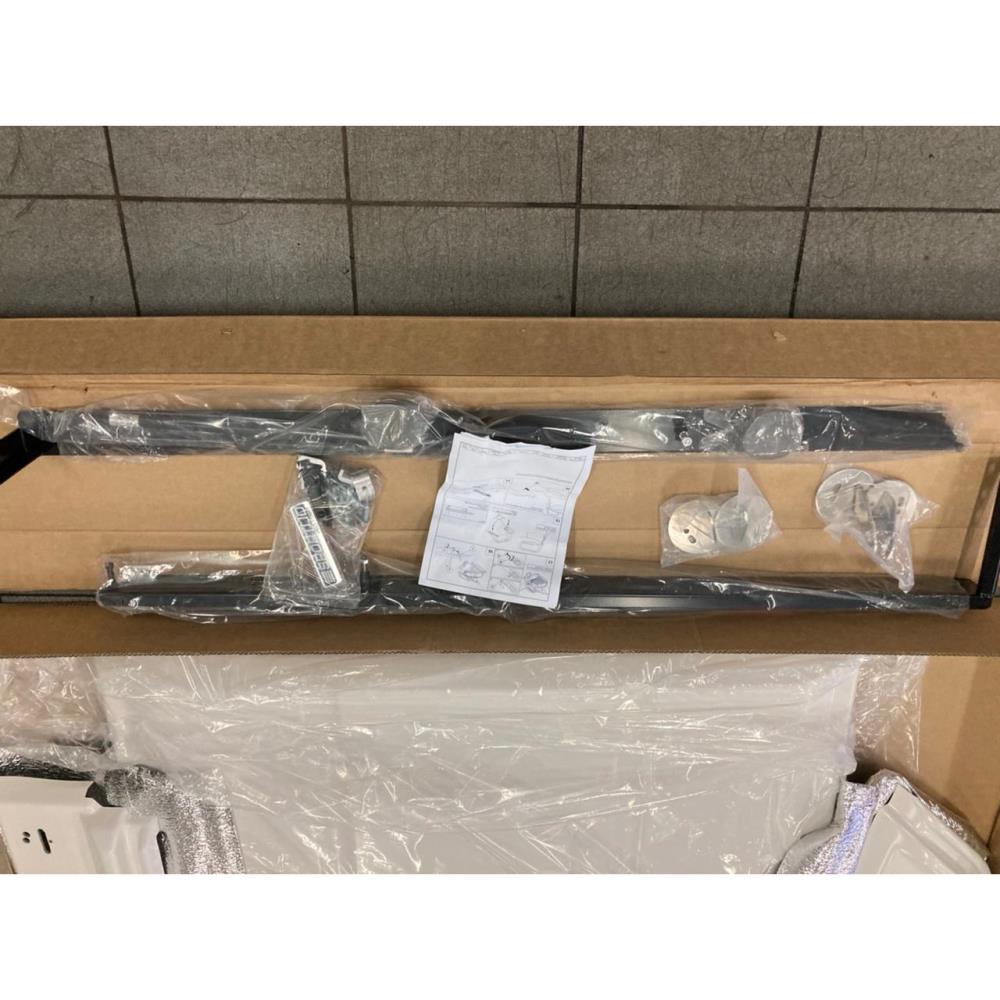 Крышка кузова под оригинальные двойные дуги для Vw Amarok. EGR (Австралия)