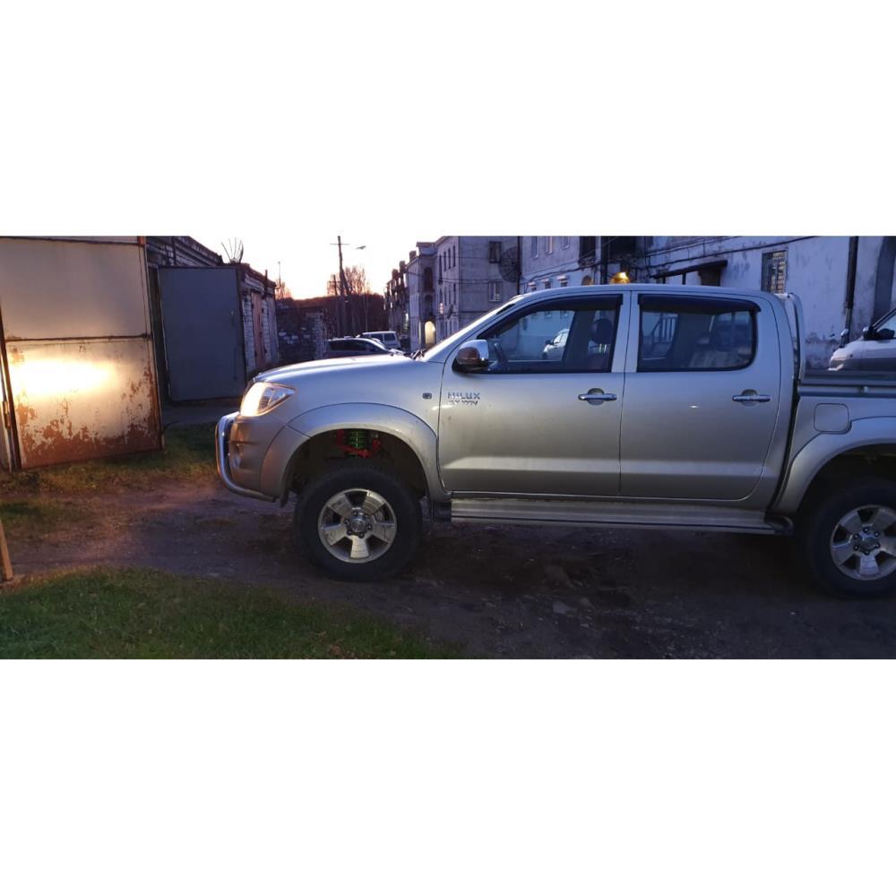 Лифт-комплект 100/400 кг IRONMAN с газовые амортизаторами Toyota Hilux 2005-2015 лифт 40 мм