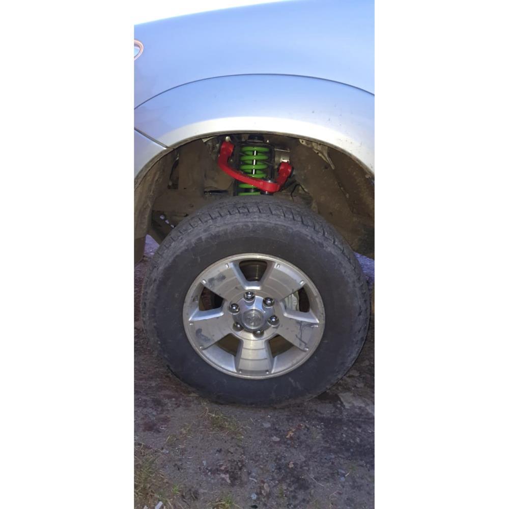 Лифт-комплект усиленный IRONMAN с нитро-газовыми амортизаторами Toyota Hilux Vigo 2005-2015 лифт 40 мм