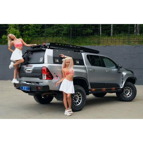 Накладка на задний борт Toyota Hilux