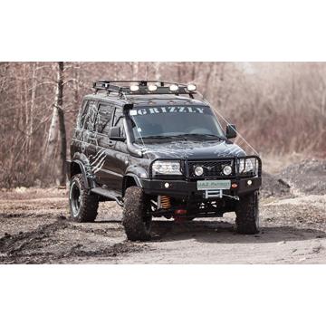 Передний силовой бампер с вертикальной площадкой лебёдки на УАЗ «Пикап»