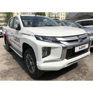 Пороги с накладным листом Mitsubishi L200 2019