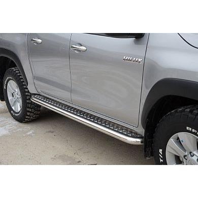 Пороги с накладным листом Toyota Hilux 2015