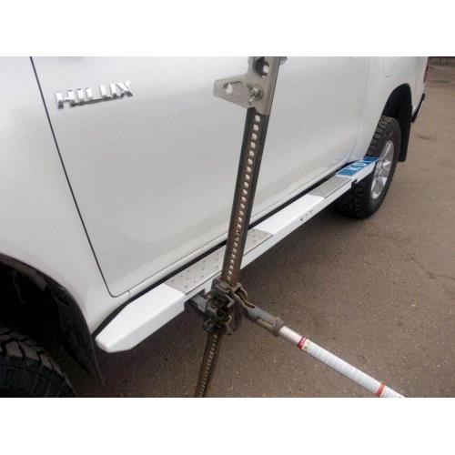 Пороги силовые алюминиевые II поколения - Toyota HILUX (с 2015г.в.).