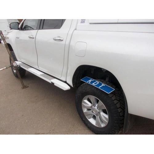 Пороги силовые алюминиевые II поколения - Toyota HILUX (с 2015г.в.).