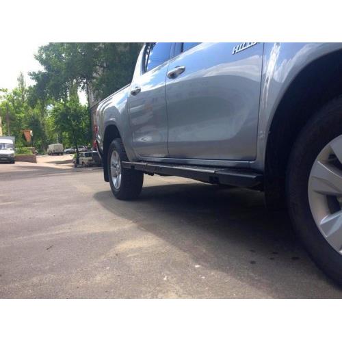 Пороги силовые алюминиевые II поколения - Toyota HILUX (с 2015г.в.).
