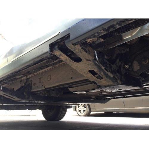 Пороги силовые алюминиевые II поколения - Toyota HILUX (с 2015г.в.).