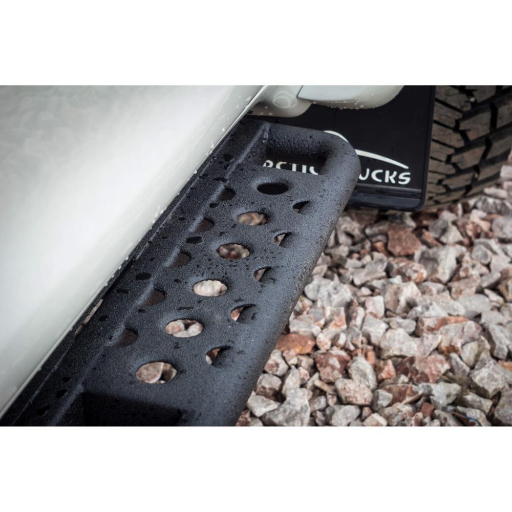 Пороги силовые Toyota Land Cruiser Prado 150 раздельные ступени