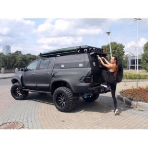 Расширители колесных арок - накладки на кузов пластиковые (комплект) - Toyota Hilux 2015 -