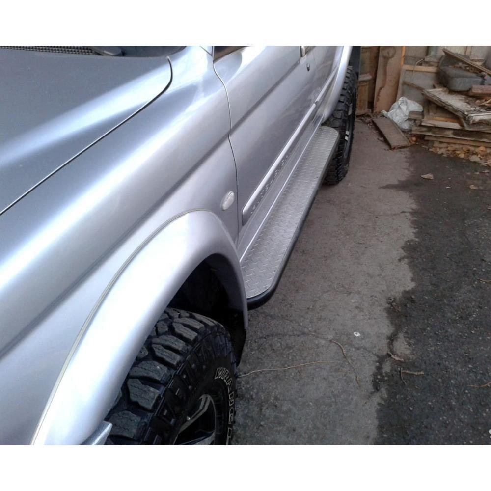 Силовые пороги на Mitsubishi Pajero Sport OLD