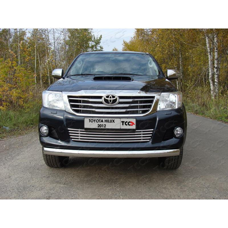 TOYOTA HILUX 2011-2015 Защита передняя (овальная) 75х42 мм