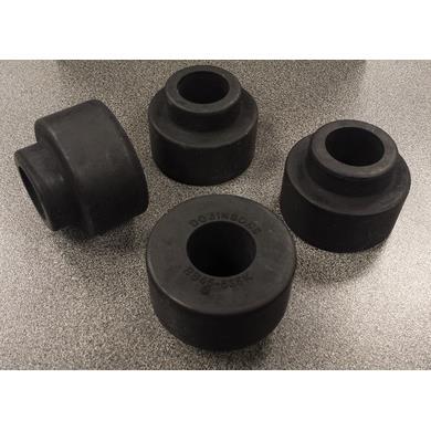 Втулки передних продольных рычагов Nissan Patrol Y60-61