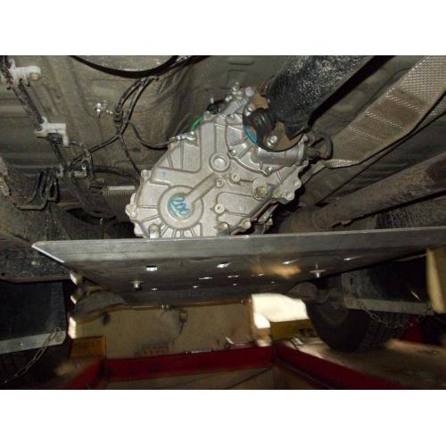 Задняя защита днища Toyota Hilux