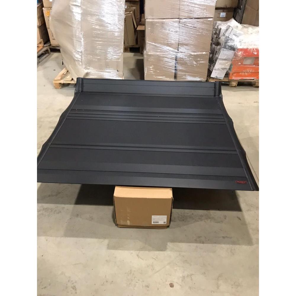 Жесткая четырехсекционная крышка кузова Kramco Toyota Tundra Double Cab