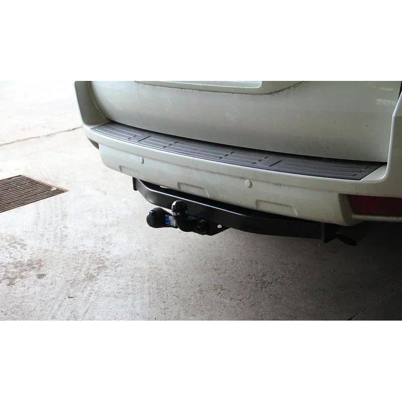 Фаркоп для Land Cruiser 200