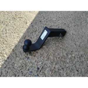 Переходник фаркопа в квадрат 50x50 с занижением 150 мм. (шар черный 50мм.)