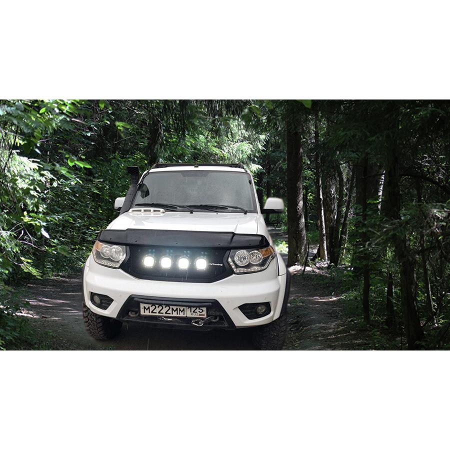 РЕШЁТКА ЧЁРНАЯ РЕСТАЙЛ С 4МЯ ФАРАМИ КРУГЛЫМИ на УАЗ Патриот