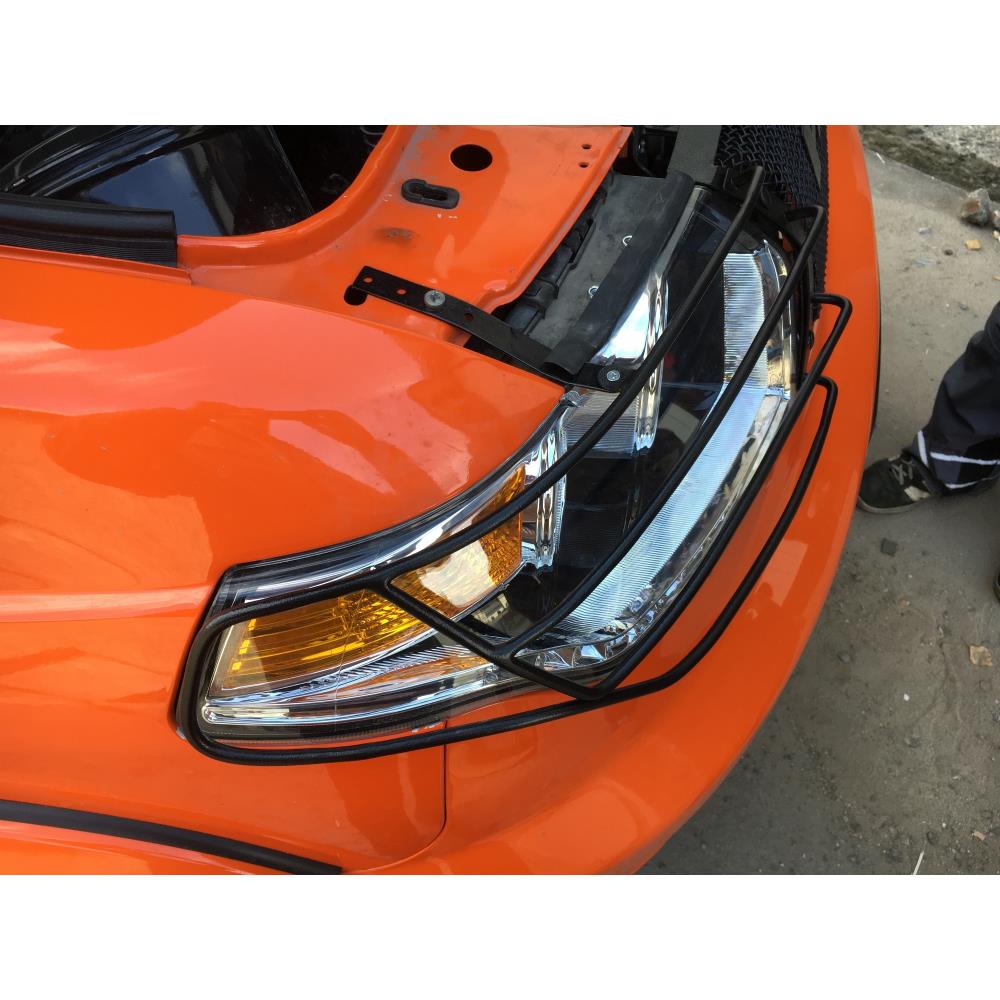 РЕШЁТКА "ЧЁРНЫЙ БРУТ" РЕСТАЙЛ С ЗАЩИТОЙ ФАР для УАЗ-Патриот 2015-