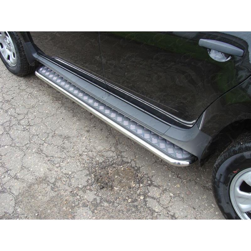 Тюнинг для RENAULT Duster 2010-2015 Пороги с площадкой 42