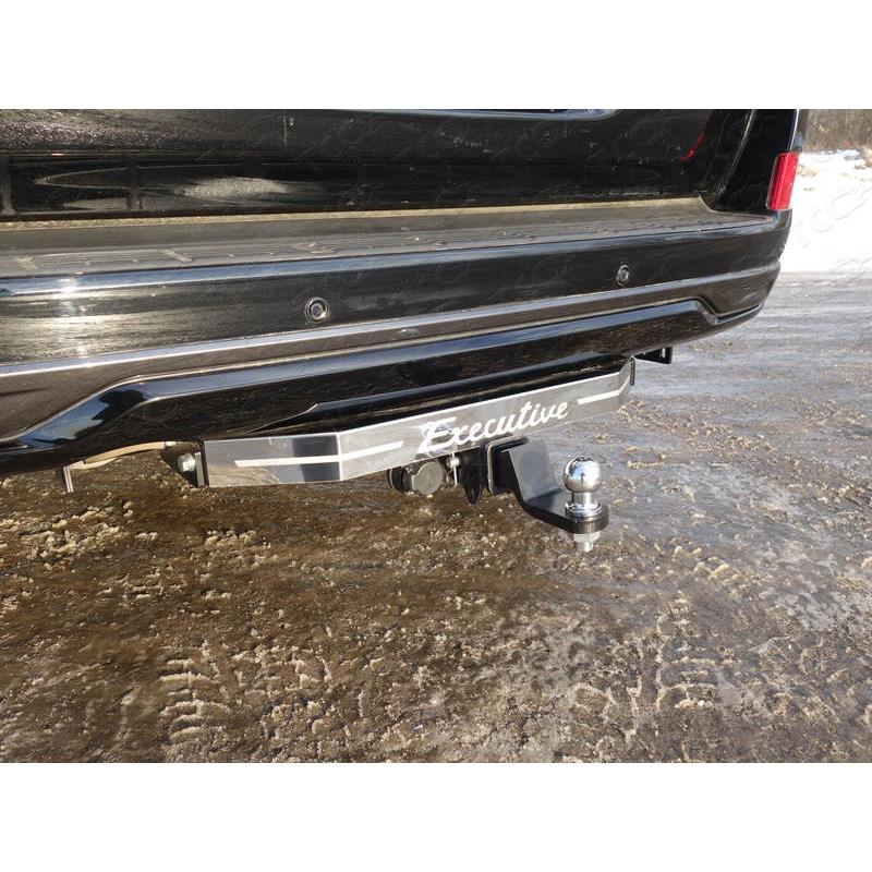 Тюнинг для TOYOTA Land Cruiser 200 EXECUTIVE LOUNGE 2018- Фаркоп (надпись Executive