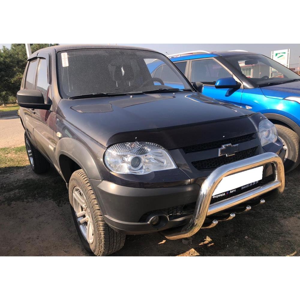 Защита переднего бампера скоба высокая+акула Chevrolet Niva 2010-н.в.