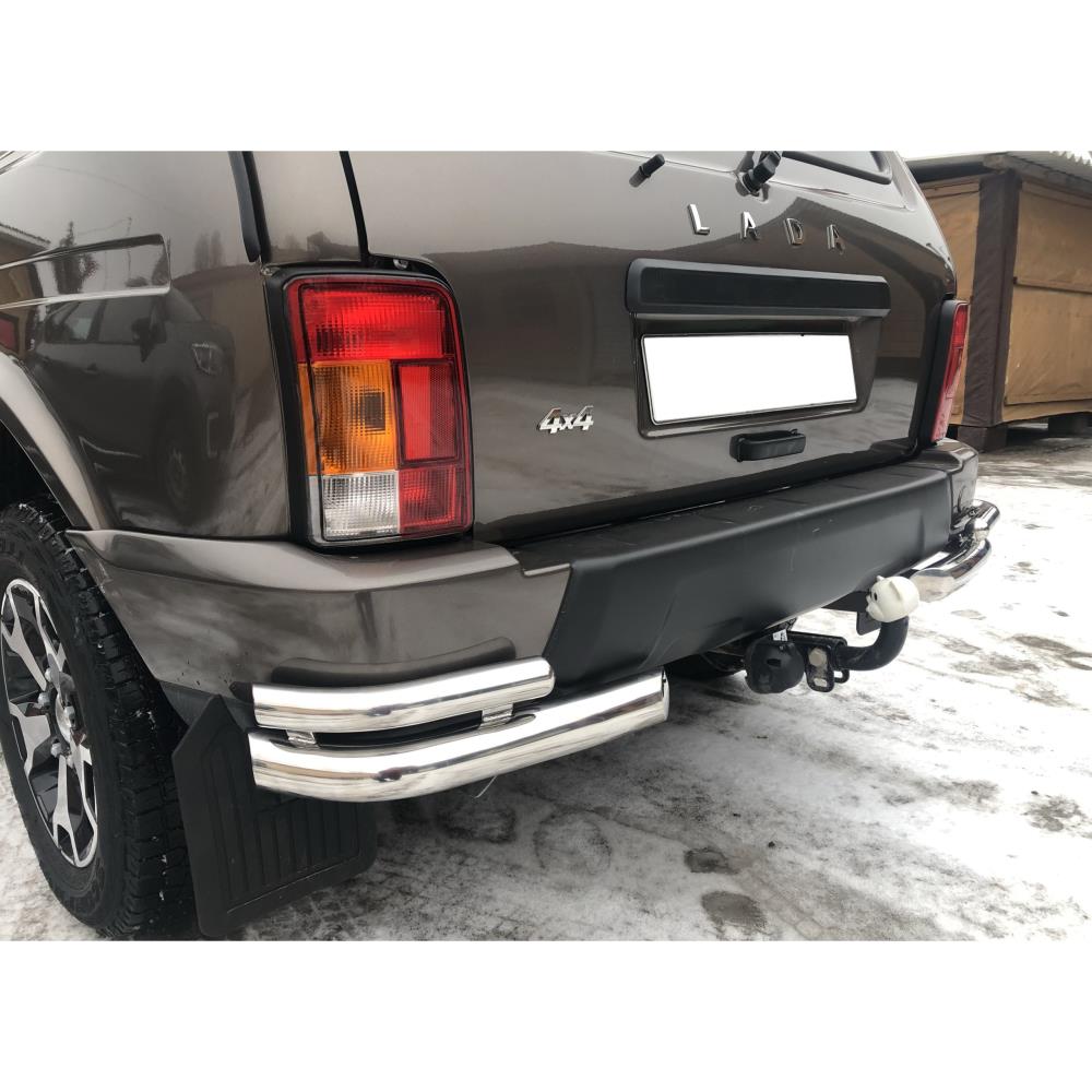 Защита заднего бампера угловая двойная Niva 2121 Urban 2014