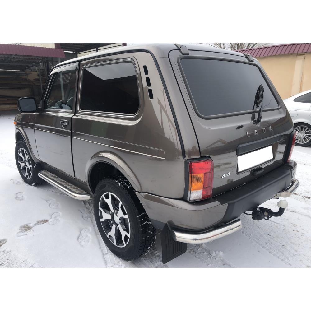 Защита заднего бампера угловая Niva 2121 Urban 2014