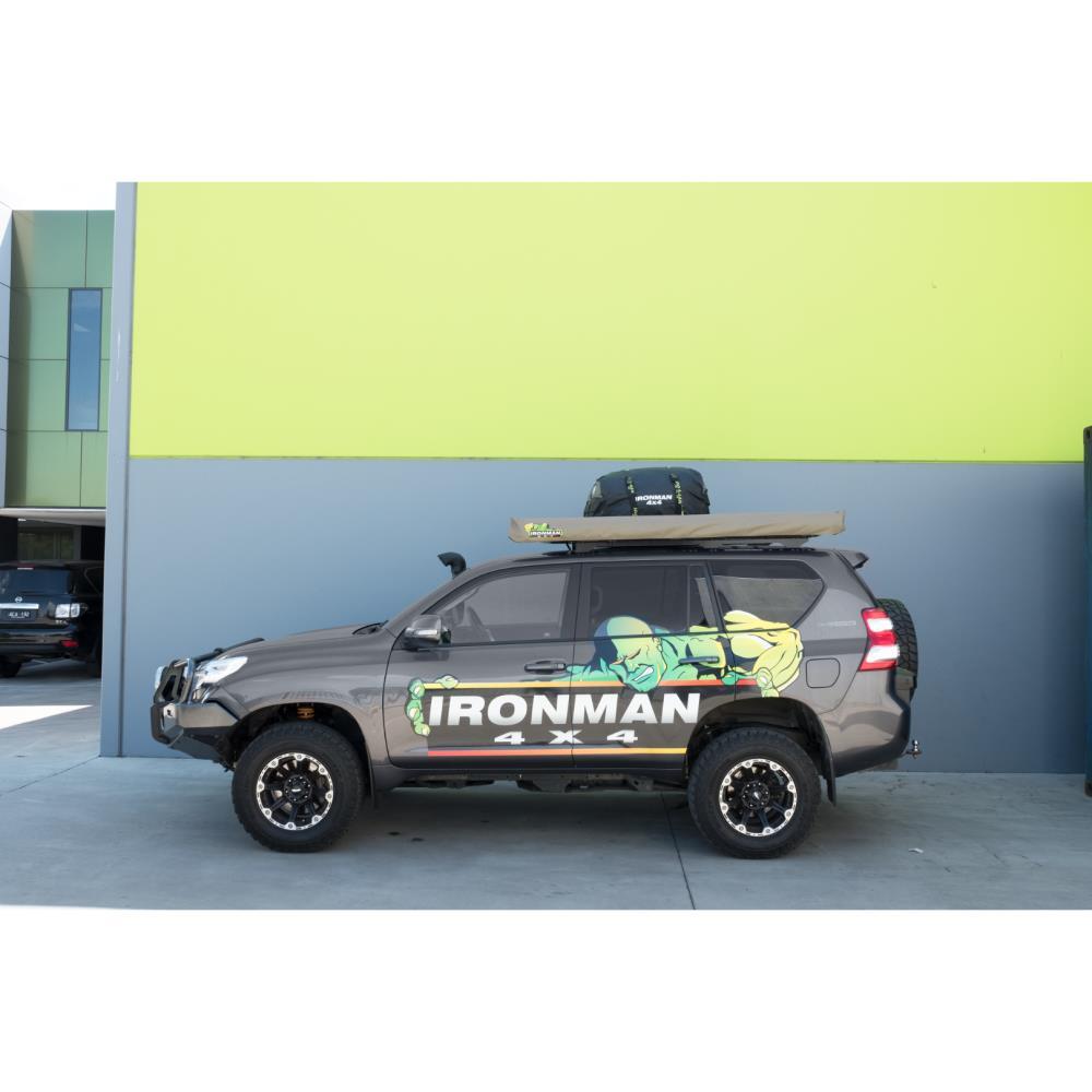 Тент автомобильный со светодиодной подсветкой 250 x 200см