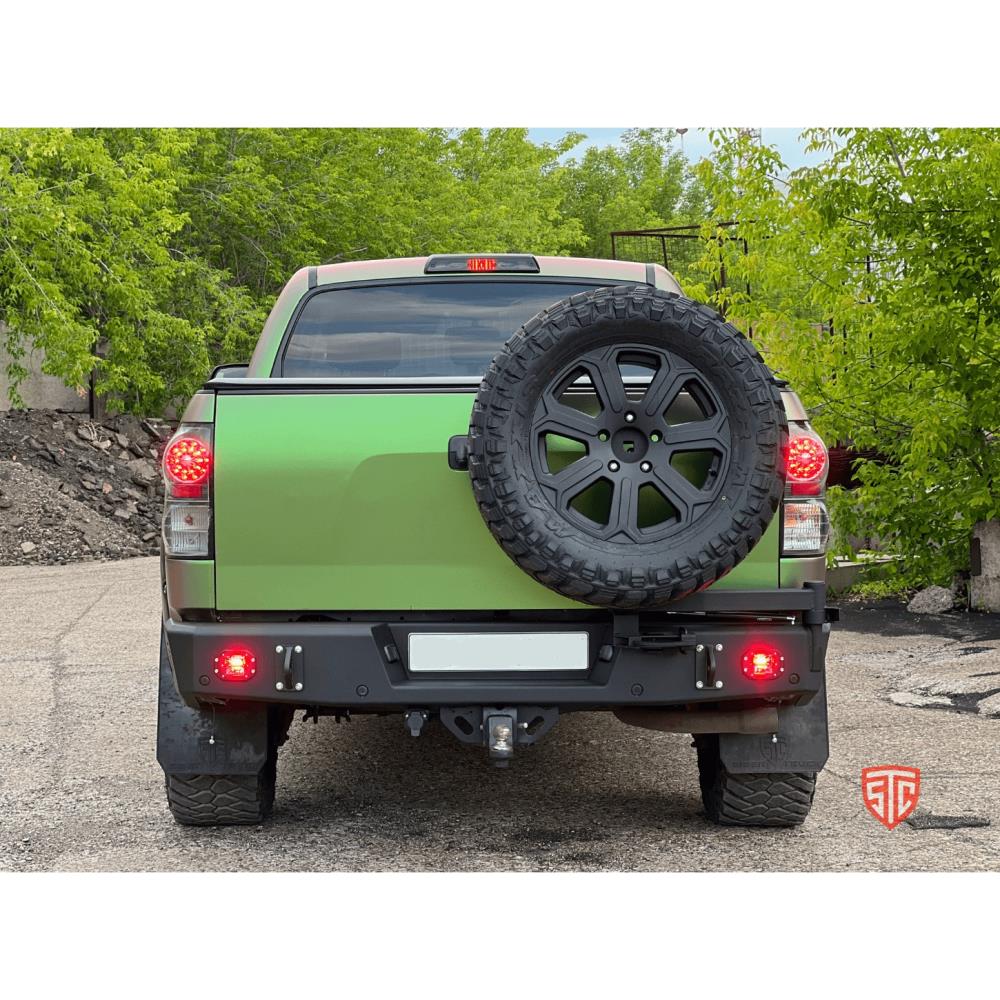 Бампер силовой задний STC Toyota Tundra 2006-2013 калитка справа