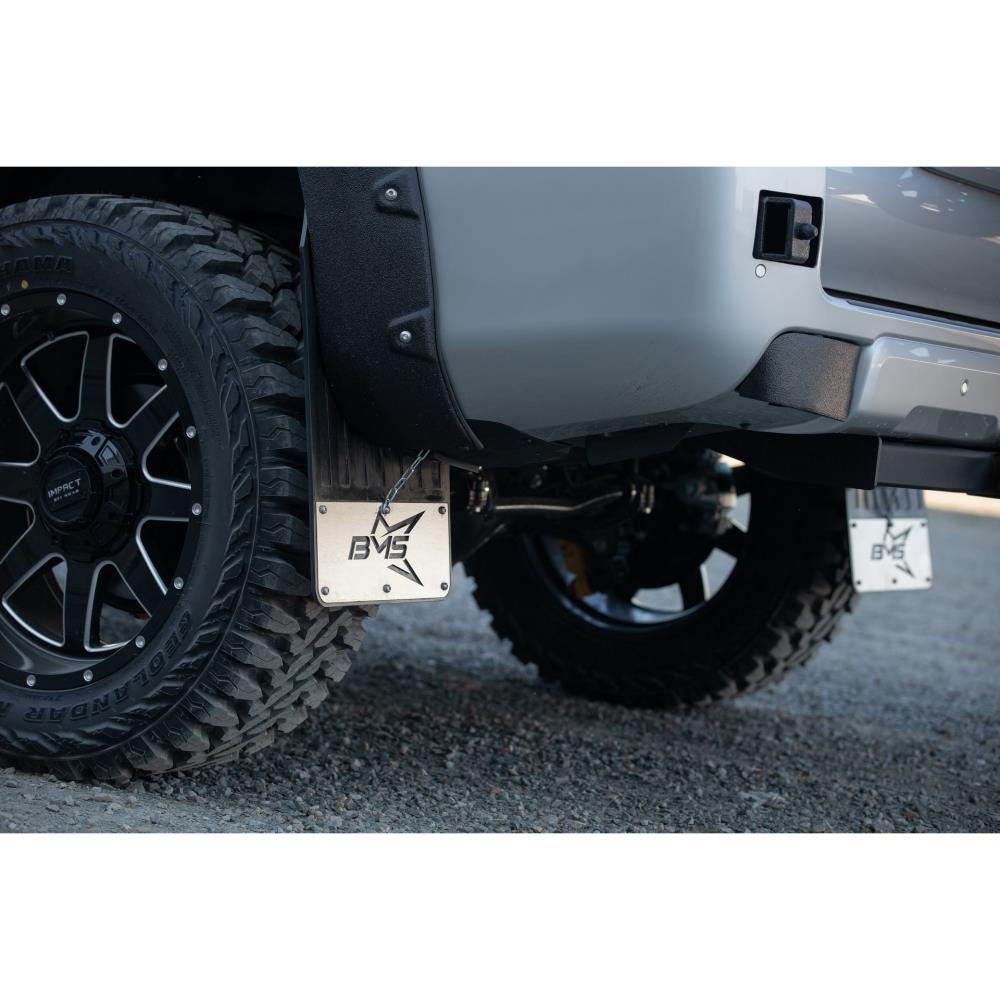 Брызговики универсальные BMS Engineering (2 шт) черные