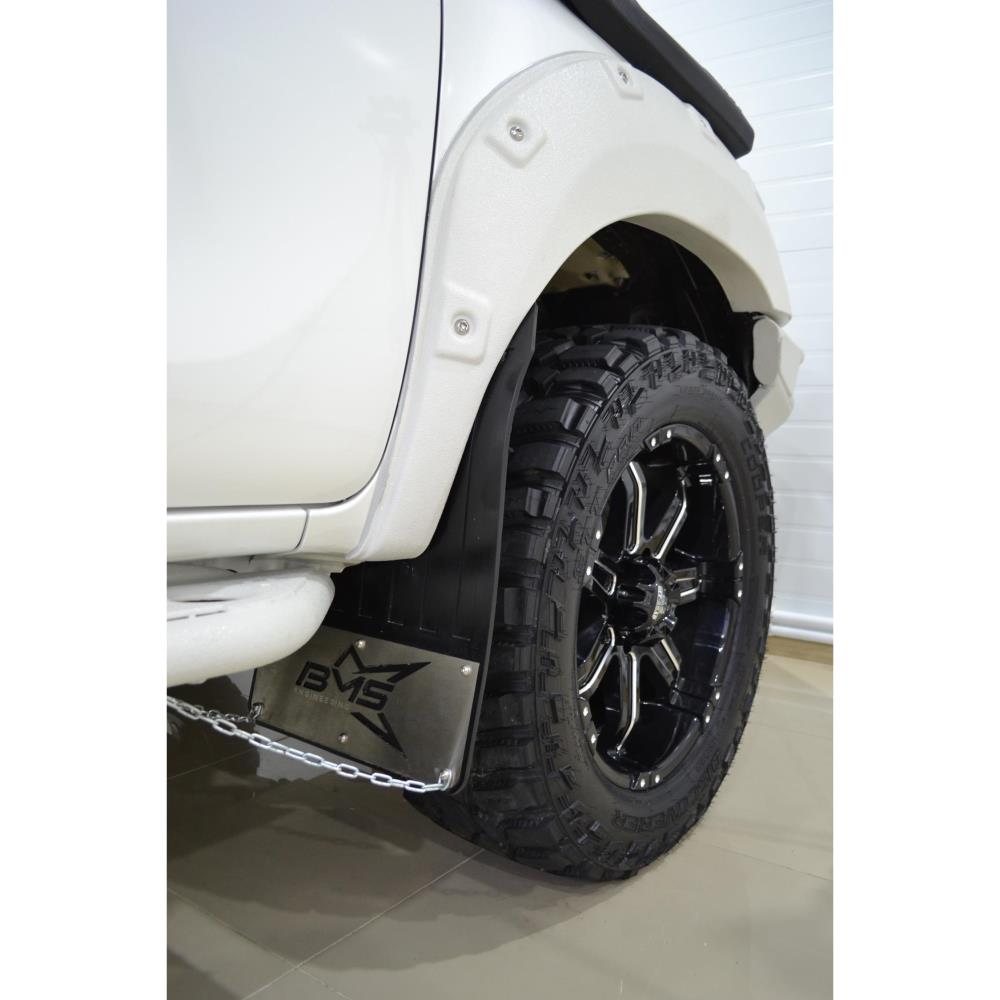 Брызговики универсальные BMS Engineering (2 шт) черные