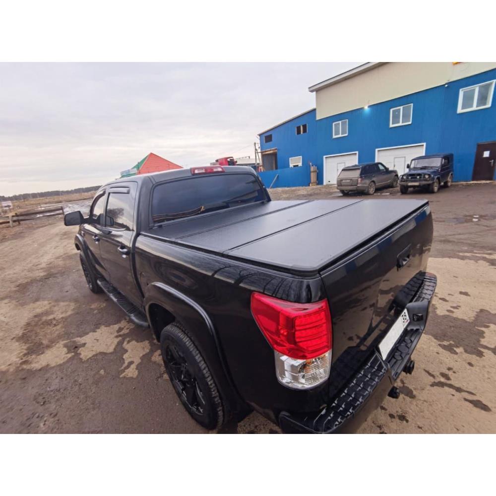 Крышка жесткая H3 DELUXAUTO 3х секционная складная TOYOTA TUNDRA Double Cab
