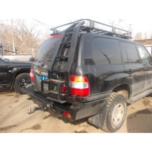 Задний бампер на Land Cruiser 100