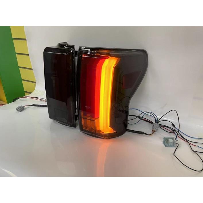 Задний фонари LED Toyota Tundra 2007-2013 в стиле новой тундры 2022 года